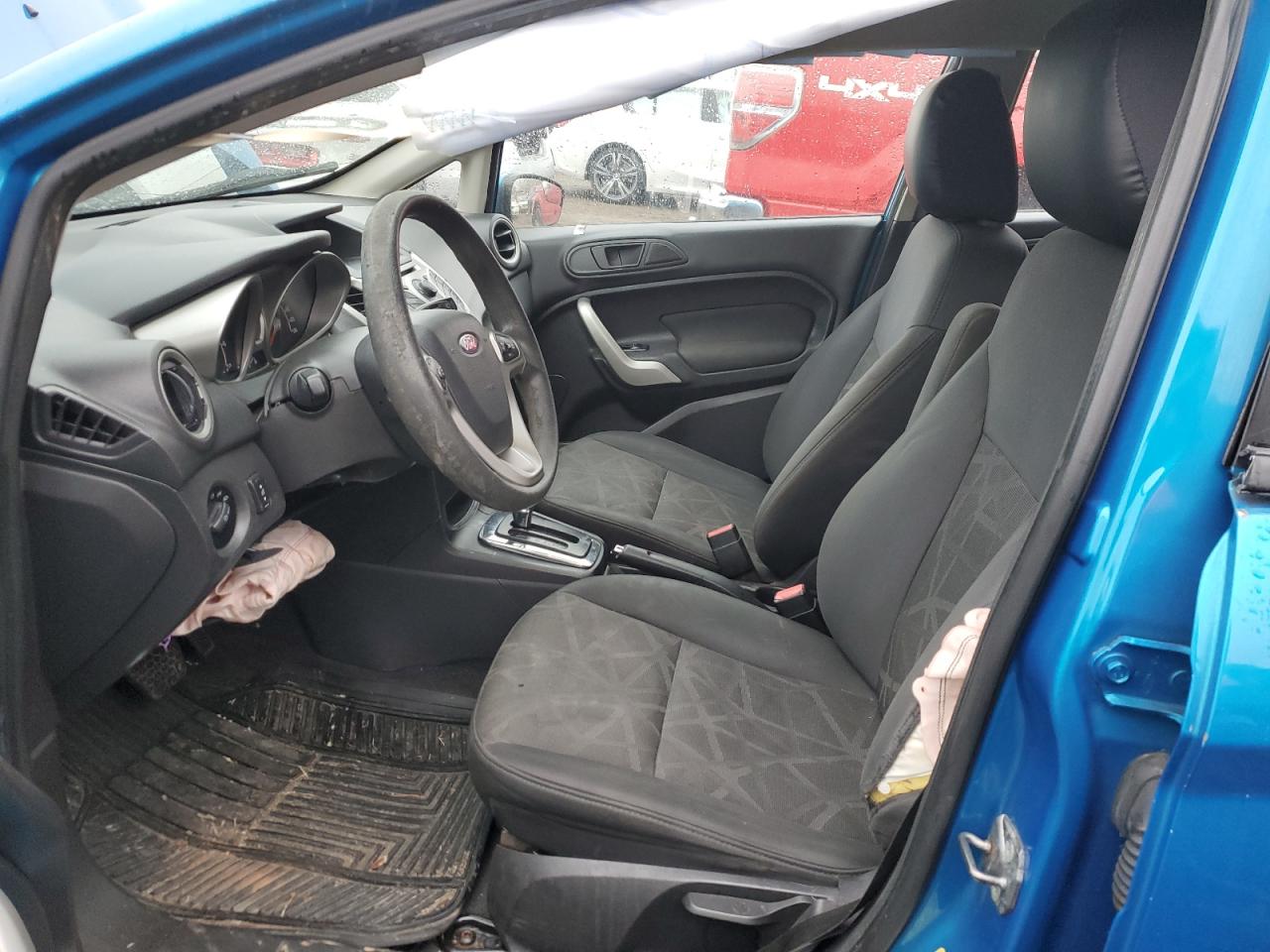 2013 Ford Fiesta - Image 7