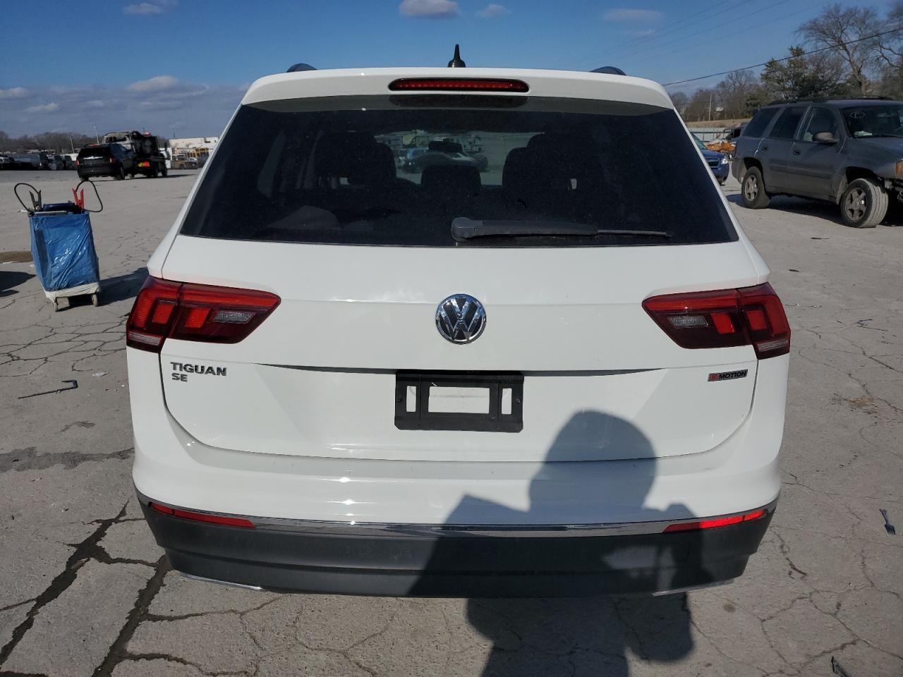 2021 Volkswagen Tiguan - Image 6