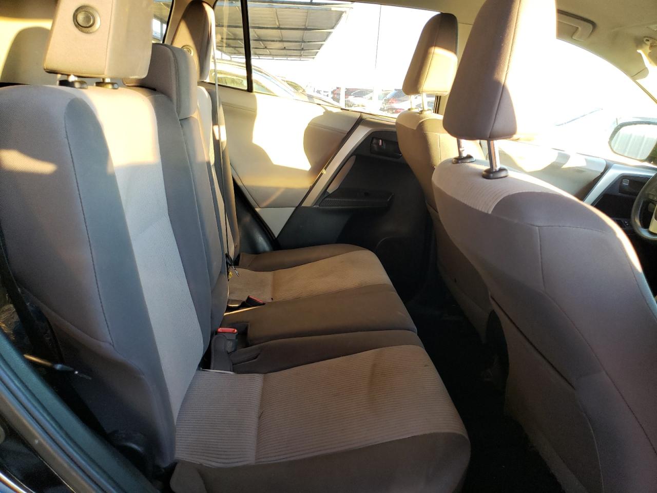 2013 Toyota RAV 4 - Image 11