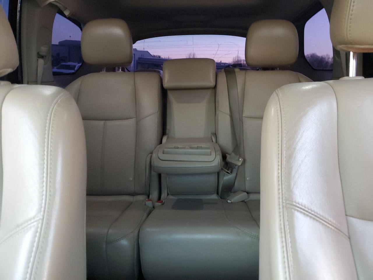 2013 Nissan Pathfinder - Image 10