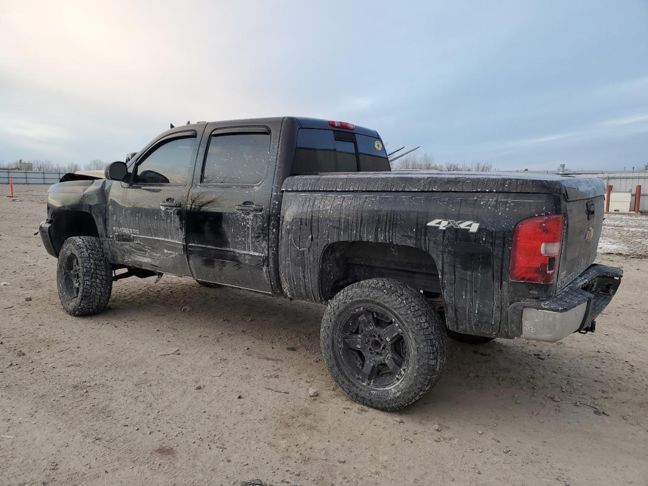 2011 Chevrolet Silverado - Image 2