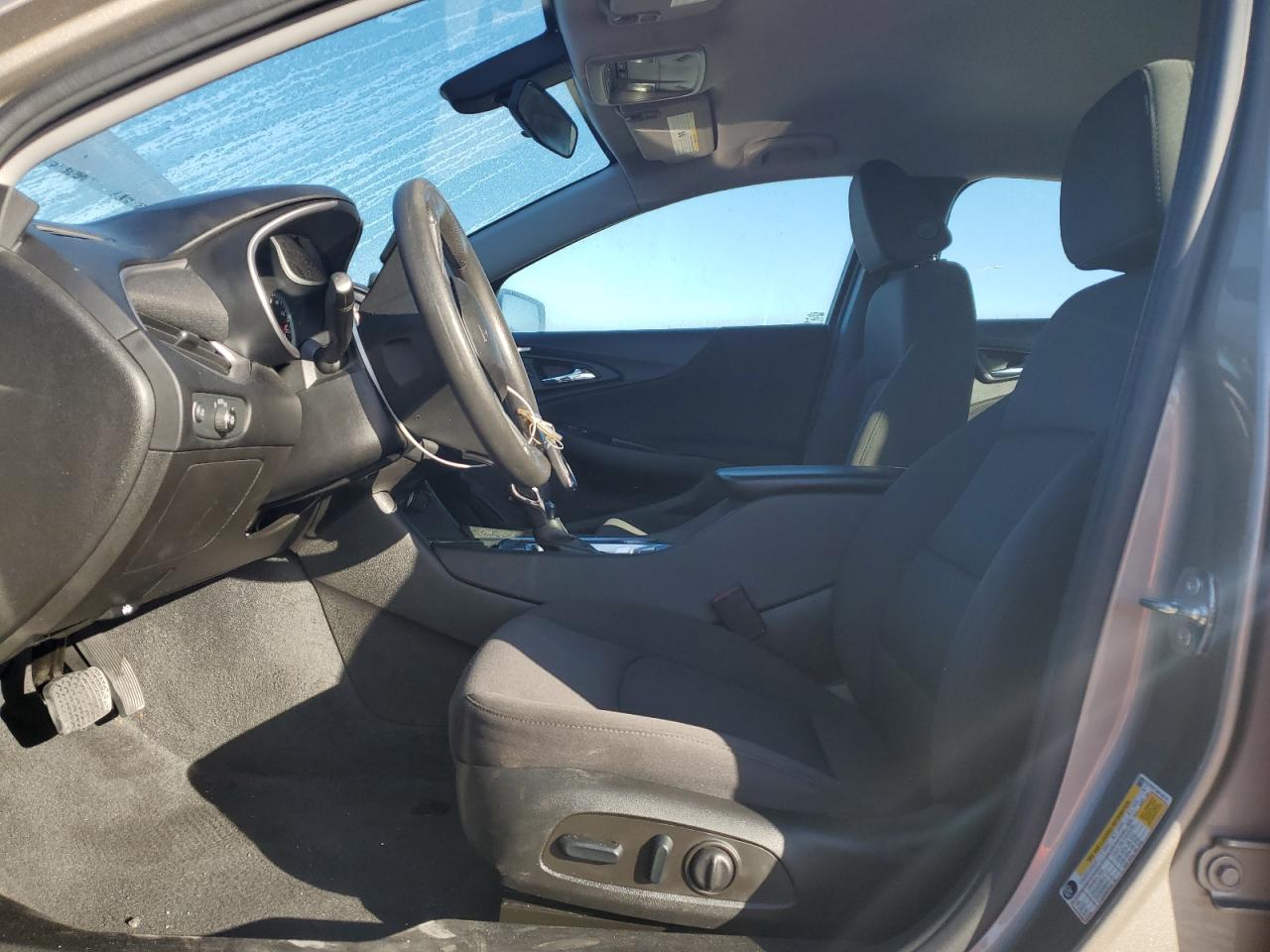 2022 Chevrolet Malibu - Image 7