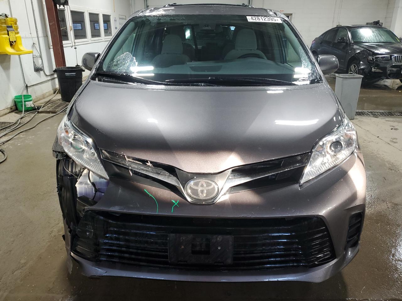 2019 Toyota Sienna - Image 5