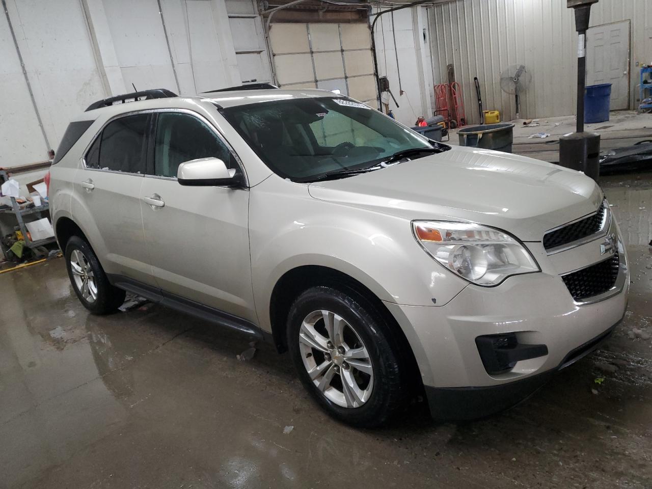 2015 Chevrolet Equinox - Image 4