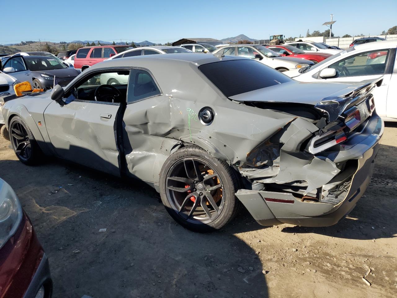 2019 Dodge Challenger - Image 2