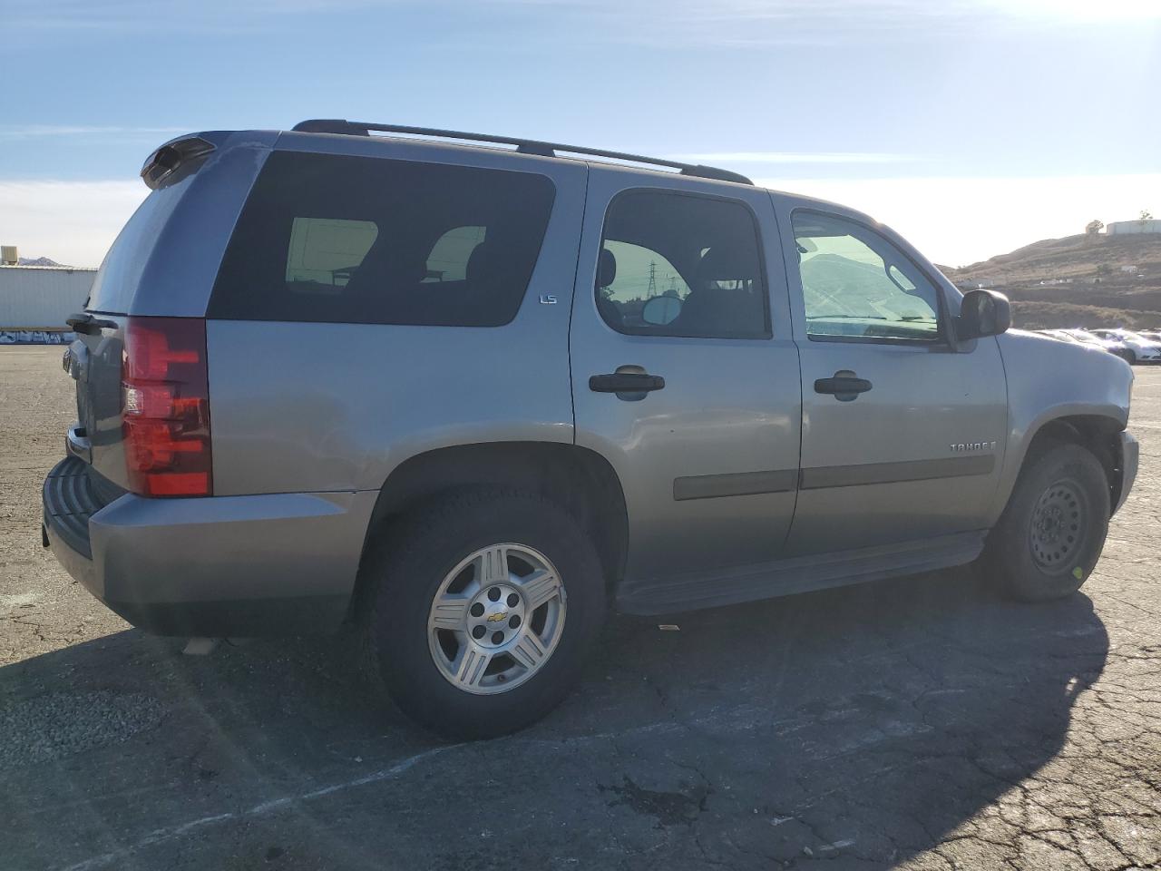 2007 Chevrolet Tahoe - Image 3