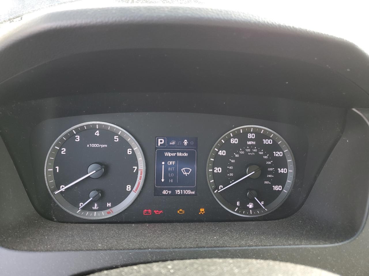 2015 Hyundai Sonata - Image 9