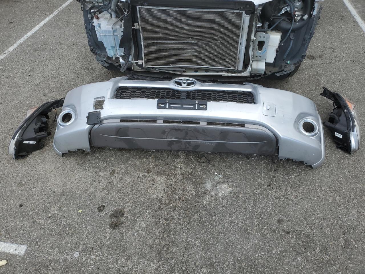 2011 Toyota RAV 4 - Image 12