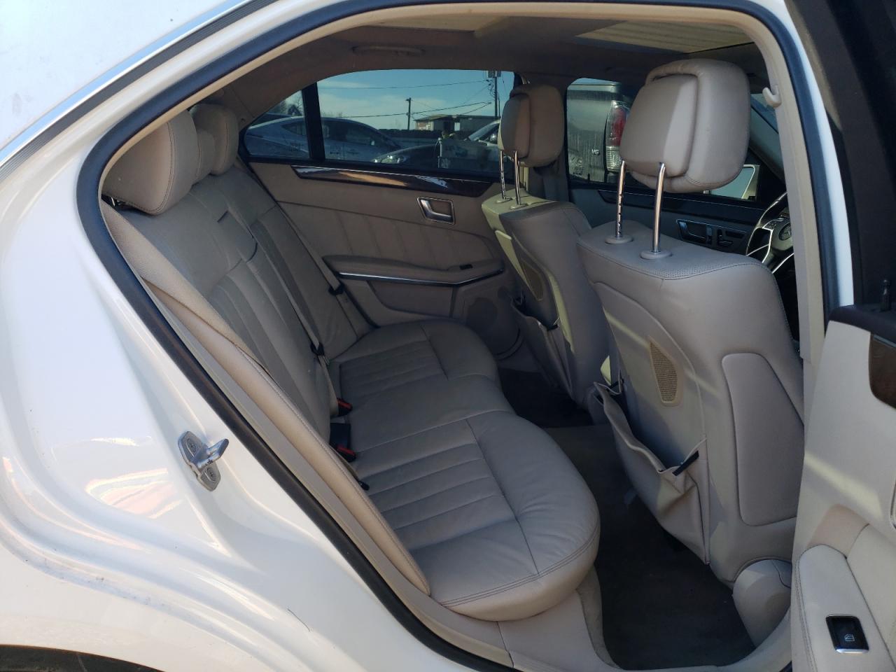 2014 Mercedes-Benz E-klasse - Image 10