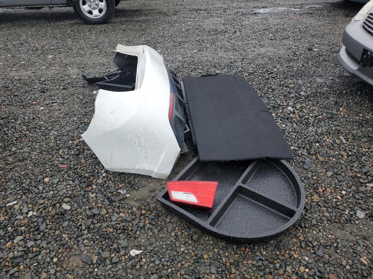 2013 Kia Forte - Image 12