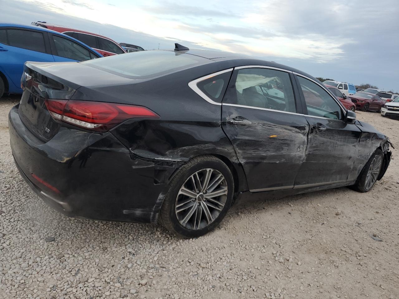 2018 Genesis G80 - Image 3