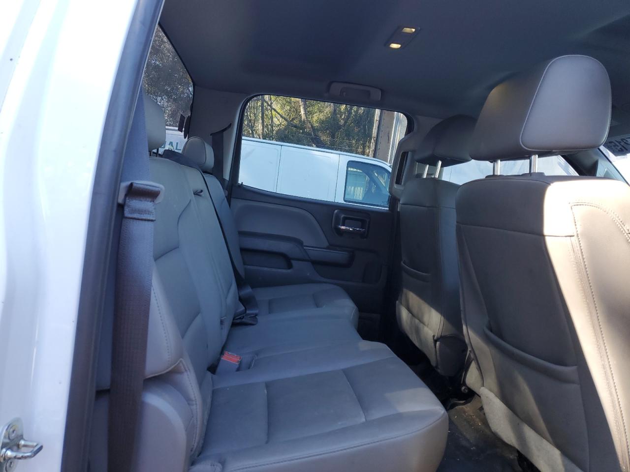 2018 Chevrolet Silverado C2500 Heavy Duty VIN: 1GC1CUEG5JF225506 Lot: 87945215