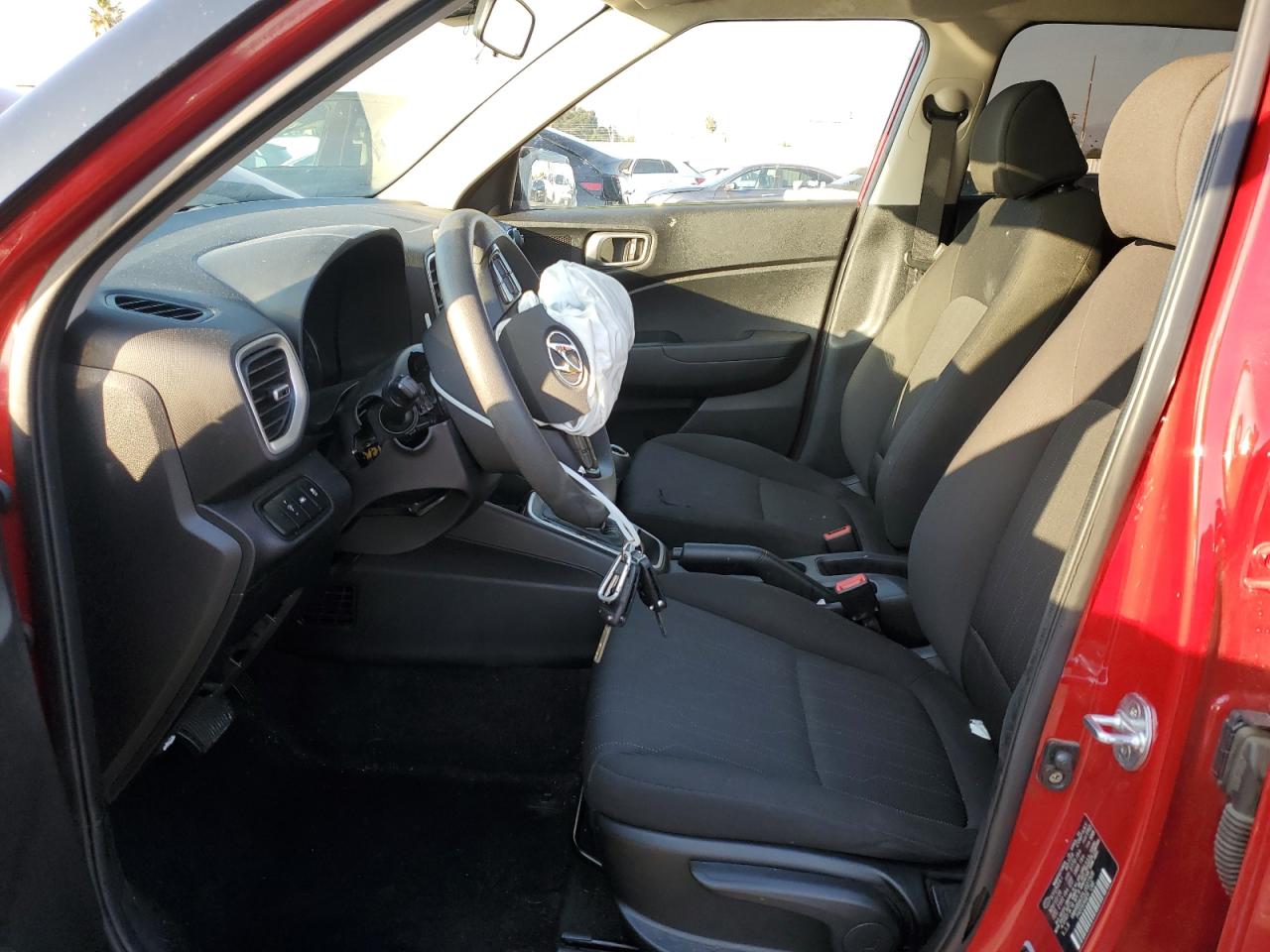 2020 Hyundai Venue - Image 7