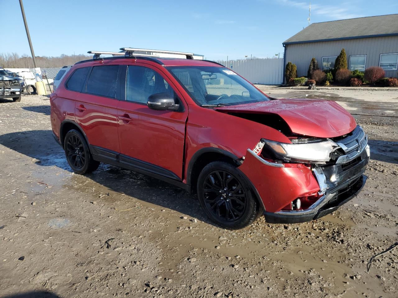 2018 Mitsubishi Outlander - Image 4