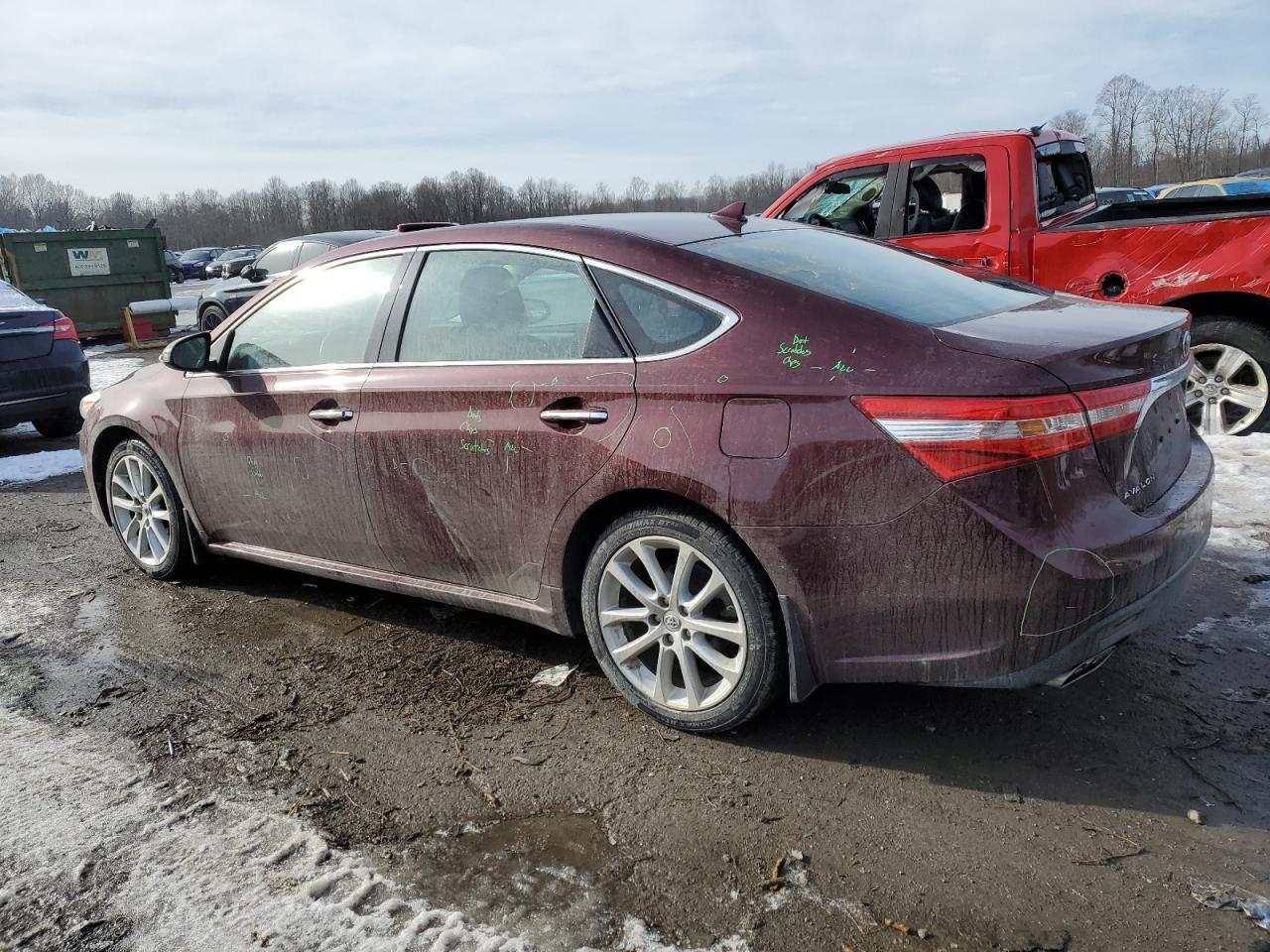 2014 Toyota Avalon - Image 2