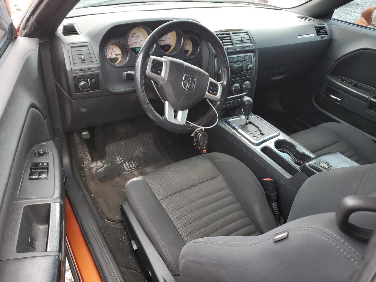 2011 Dodge Challenger - Image 8