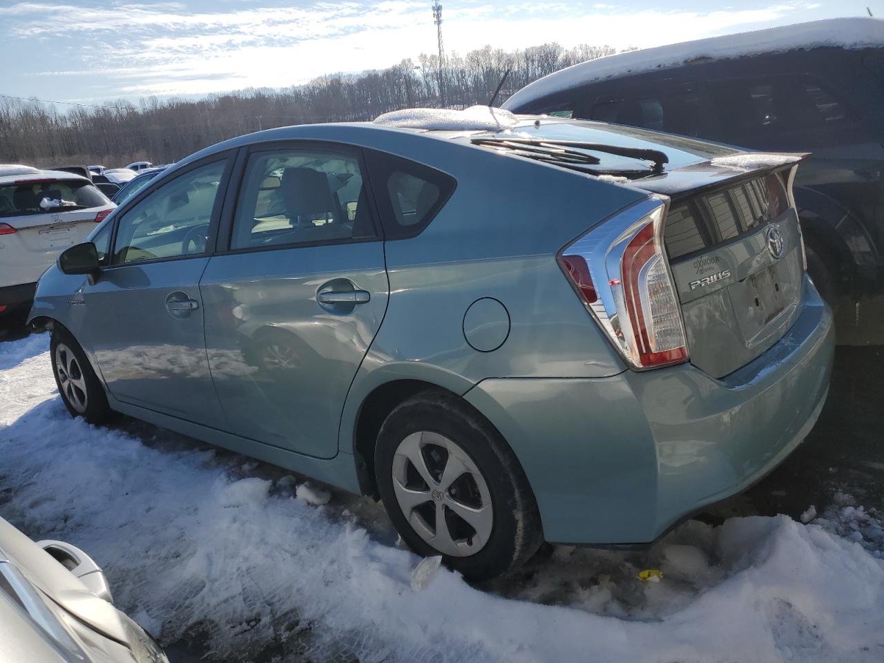 2015 Toyota Prius - Image 2