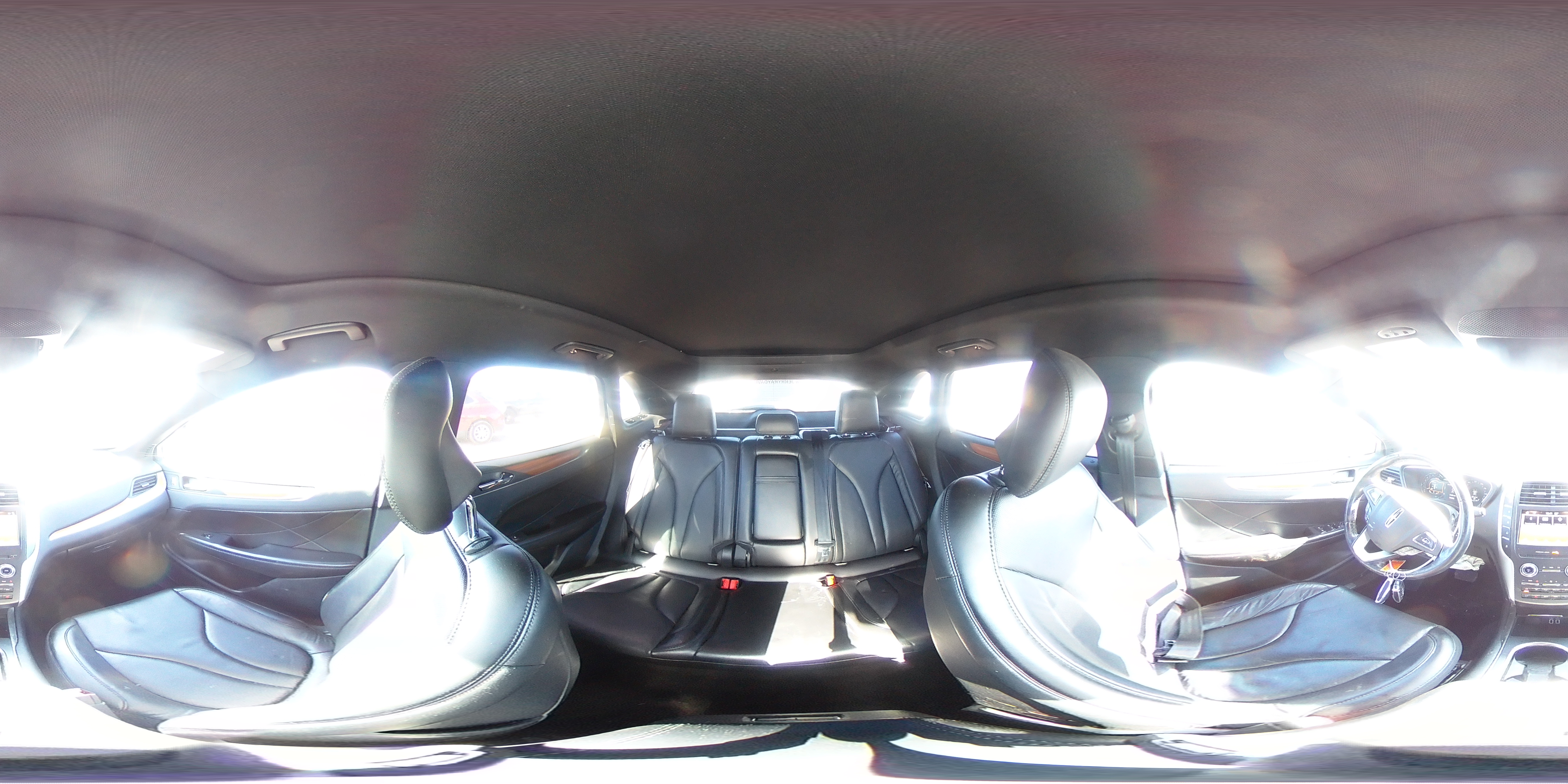 2018 Lincoln MKC - Image 15