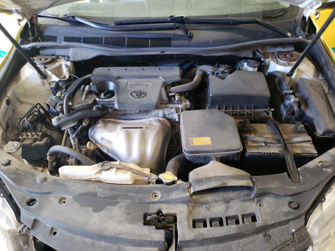 2015 Toyota Camry - Image 11