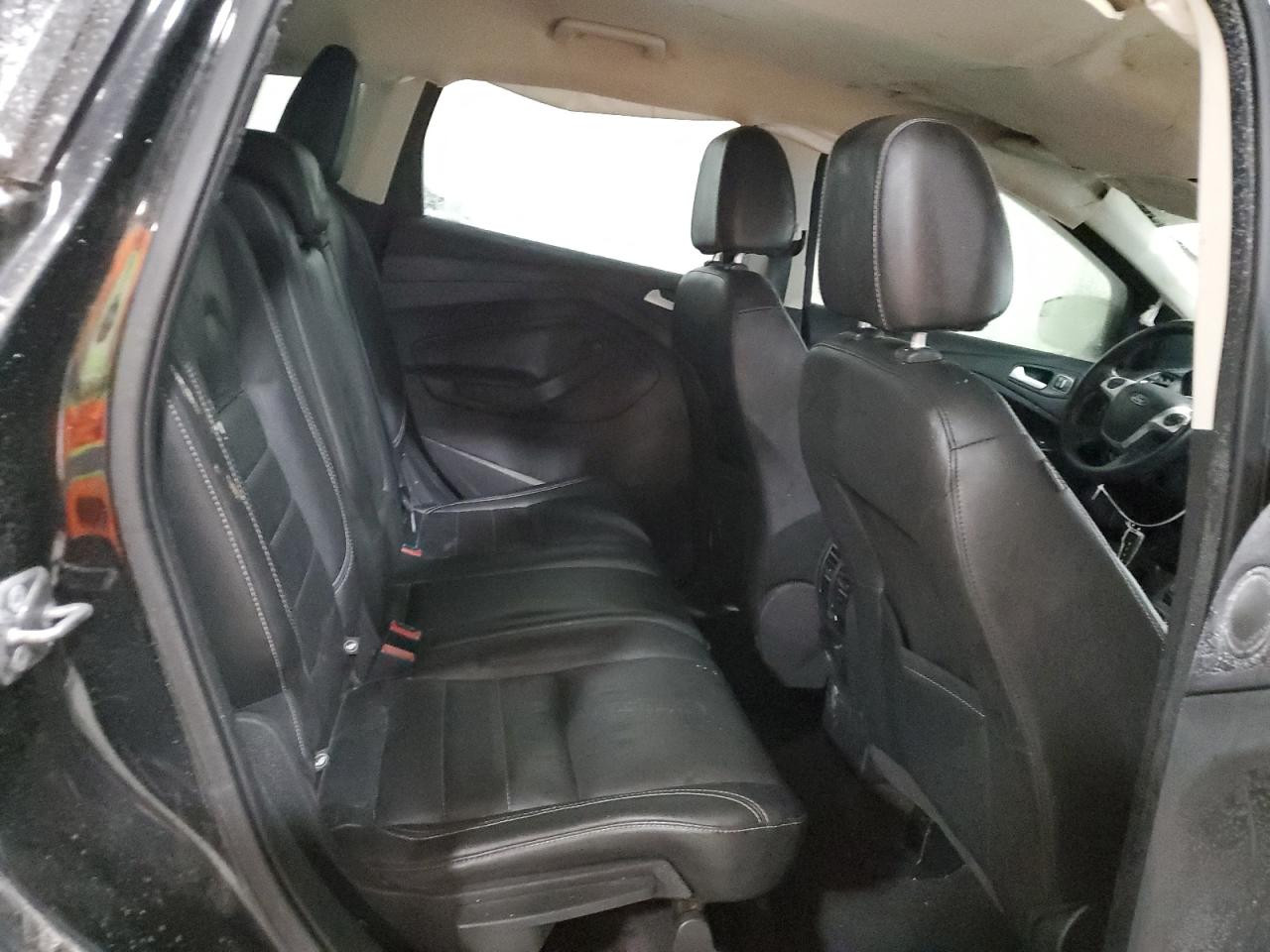 2016 Ford Escape - Image 12