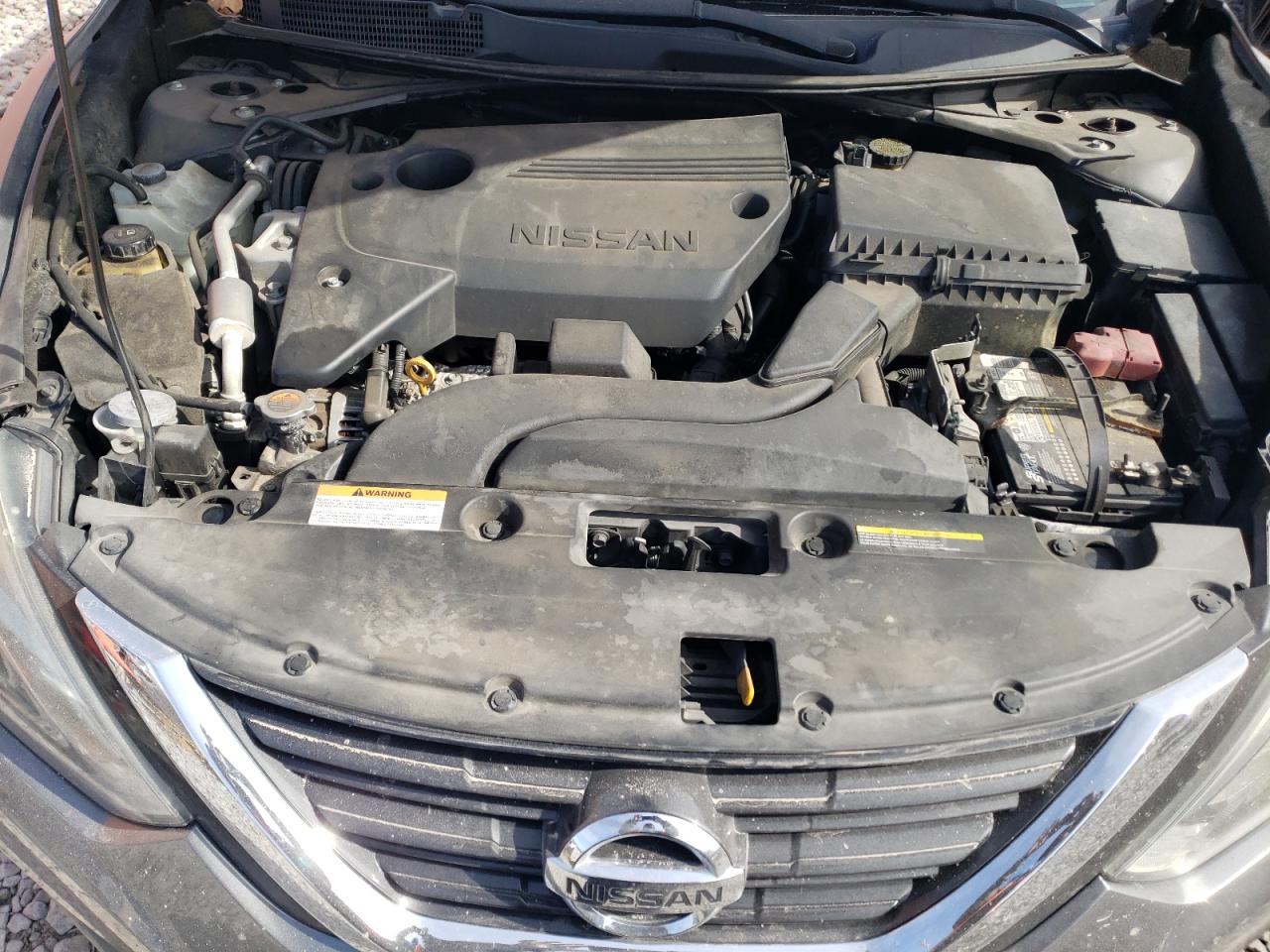 2017 Nissan Altima - Image 11