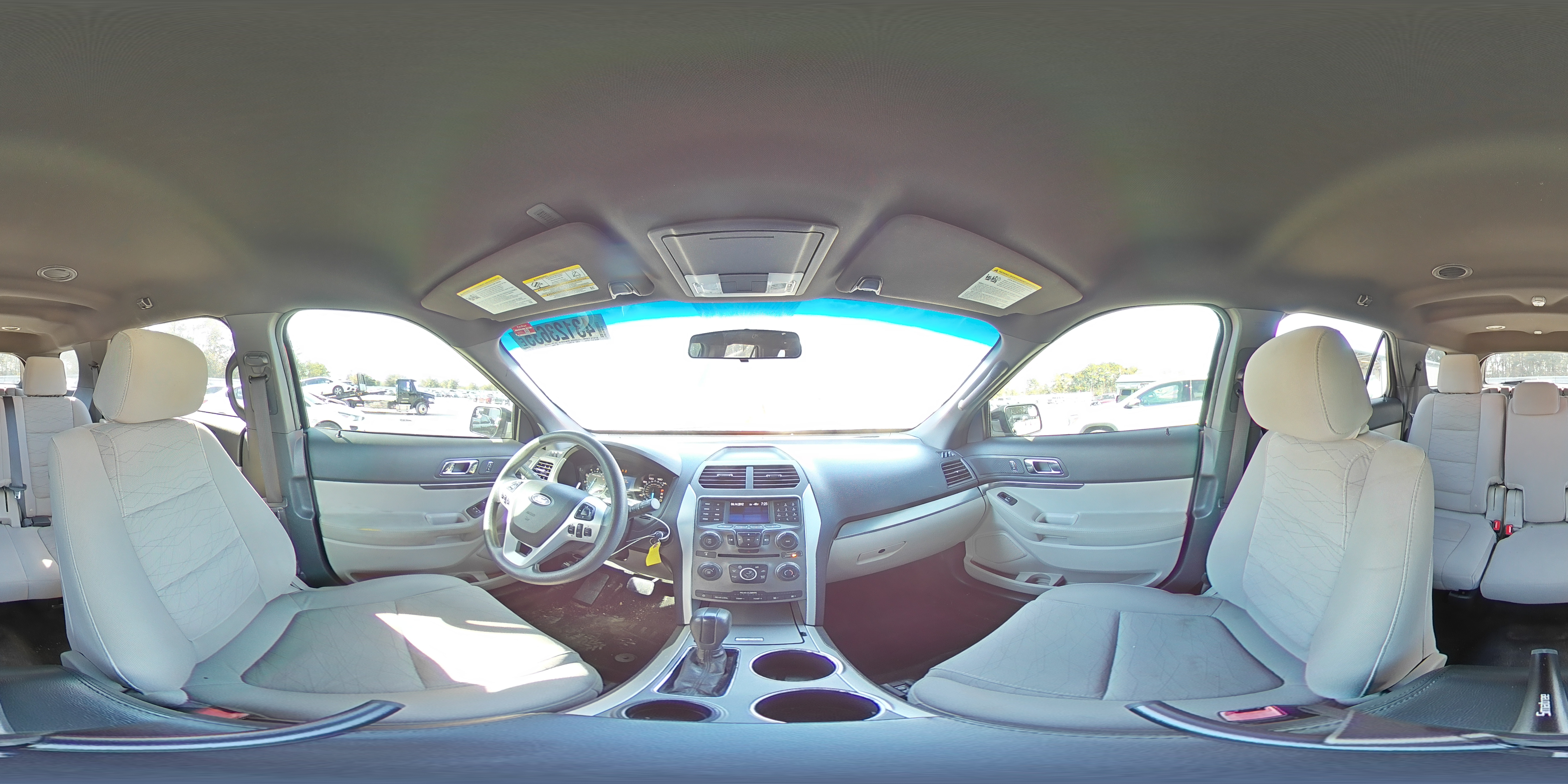 2013 Ford Explorer - Image 16