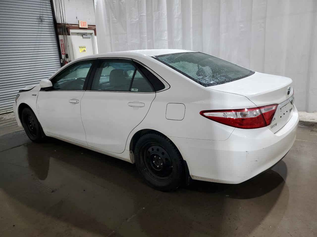 2015 Toyota Camry - Image 2