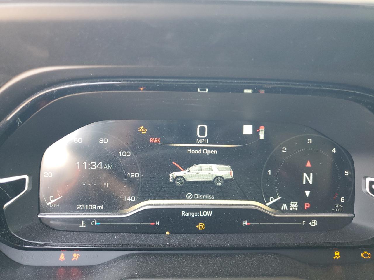 2022 GMC Yukon - Image 9