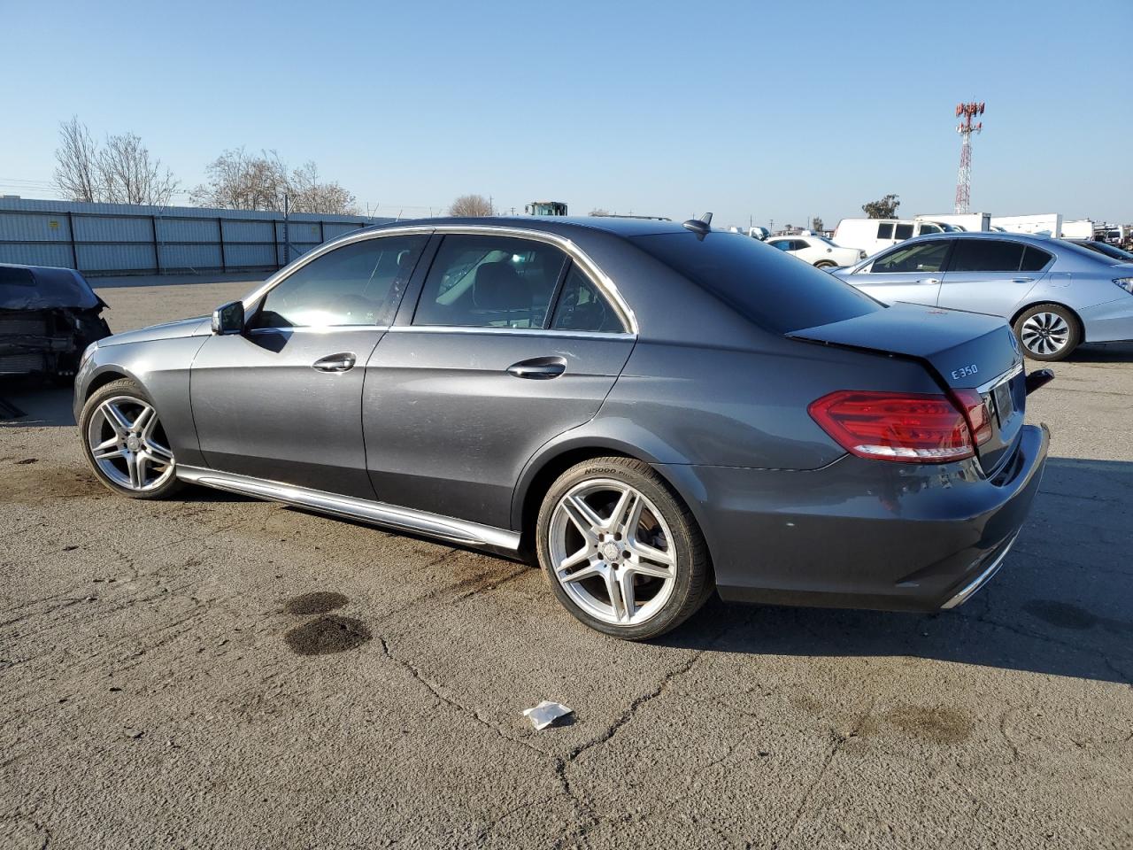 2014 Mercedes-Benz E-klasse - Image 2