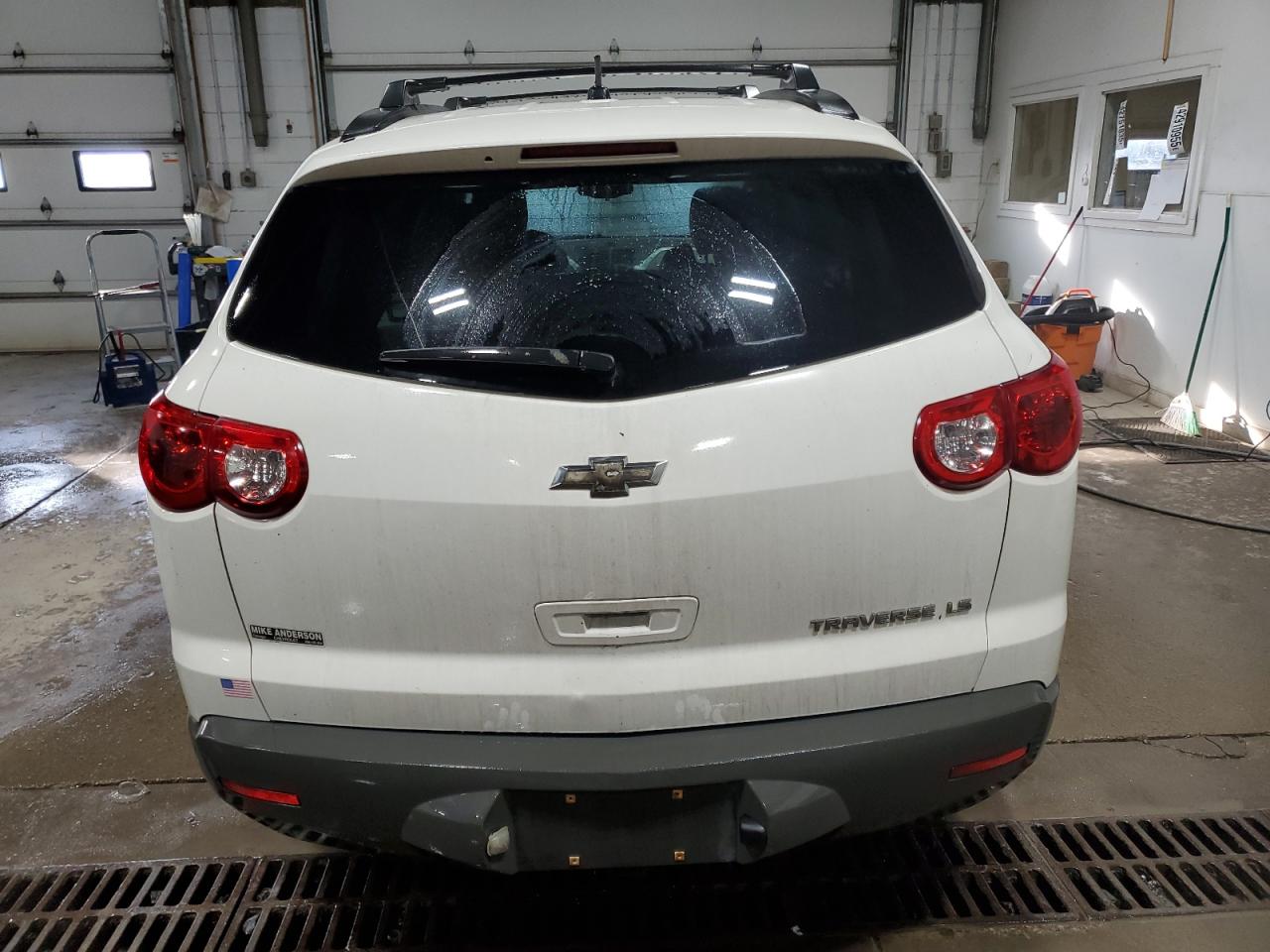 2012 Chevrolet Traverse - Image 6