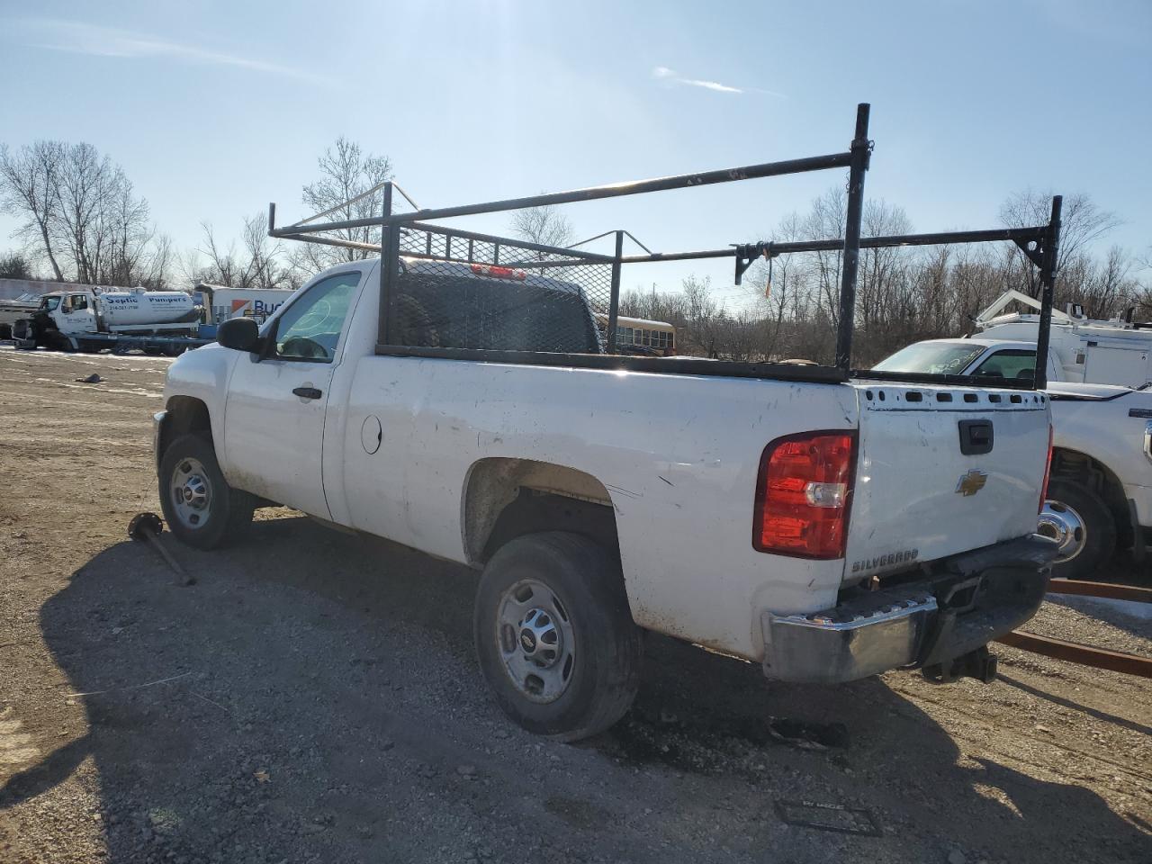 2011 Chevrolet Silverado - Image 2