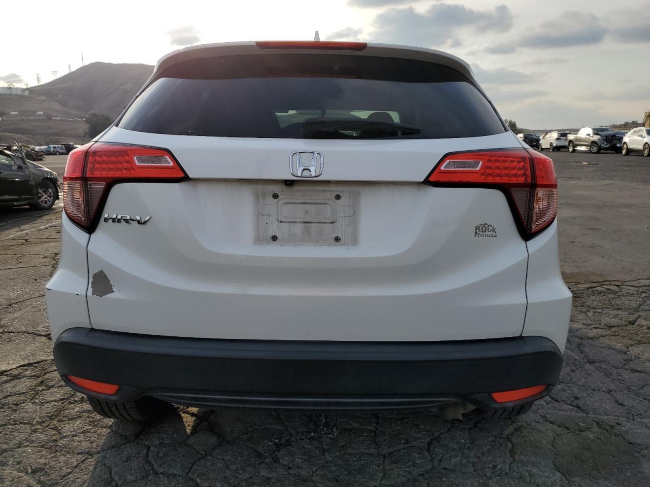 2017 Honda HR-V - Image 6