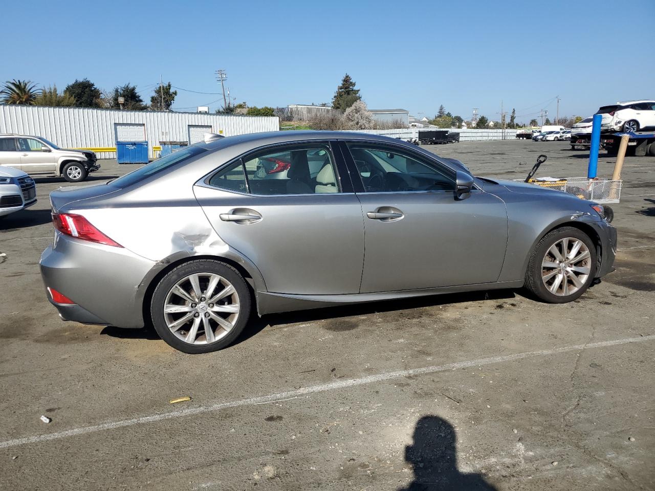2014 Lexus IS - Image 3