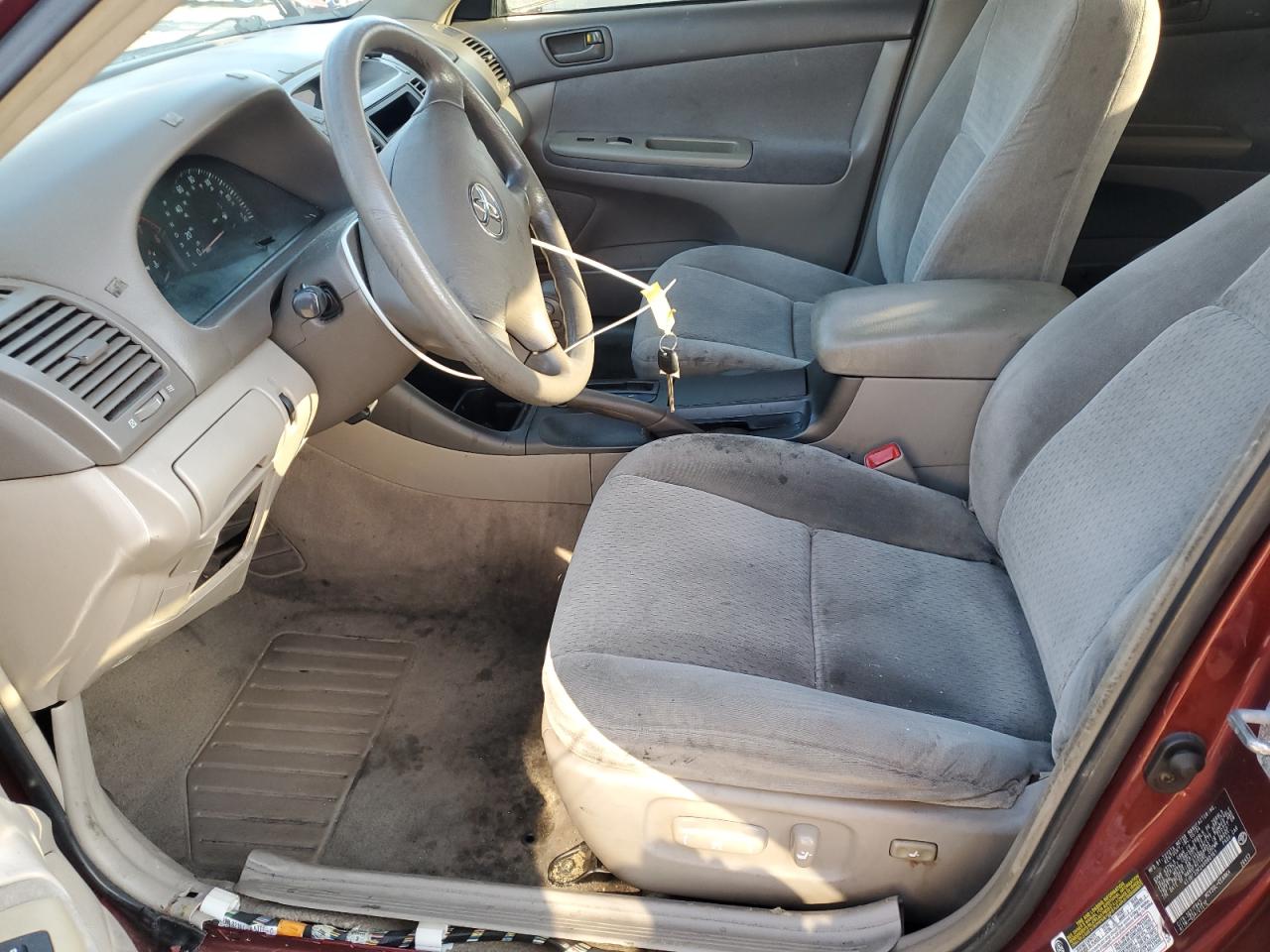 2004 Toyota Camry - Image 7