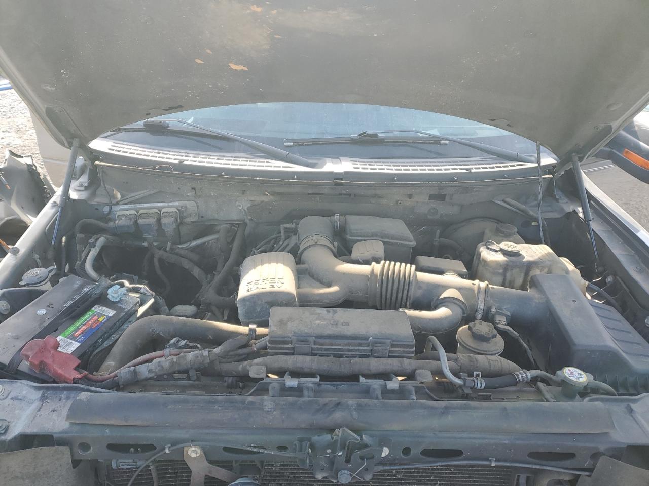 2010 Ford F-150 - Image 12