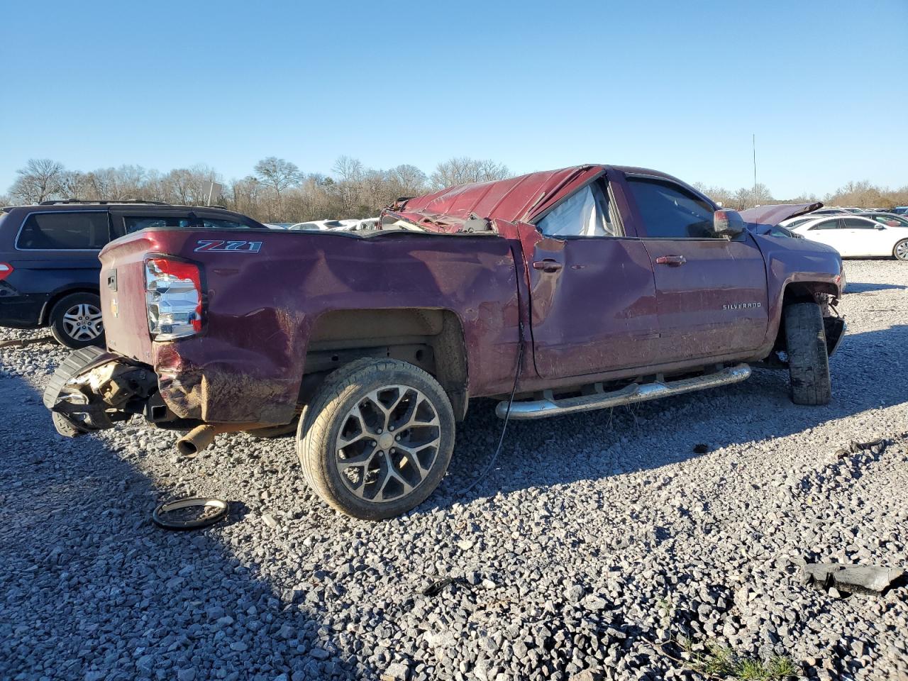 2015 Chevrolet Silverado - Image 3