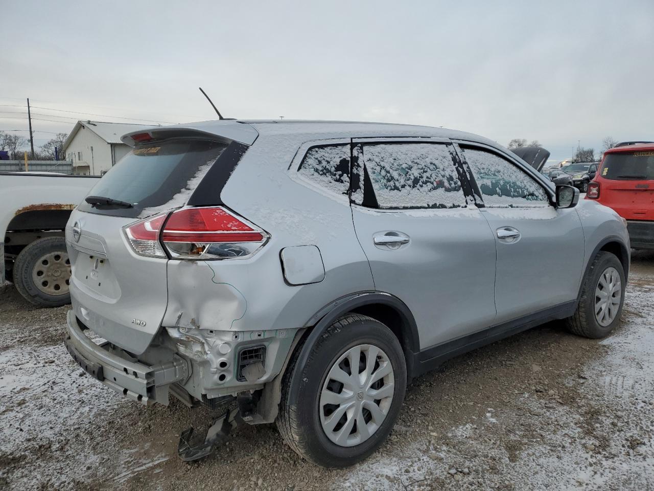 2015 Nissan Rogue - Image 3
