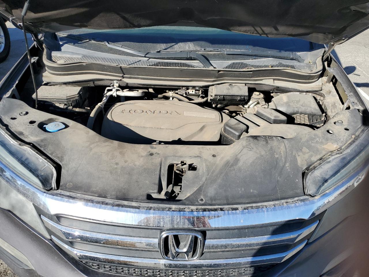 2017 Honda Pilot Lx VIN: 5FNYF5H15HB014856 Lot: 88818015