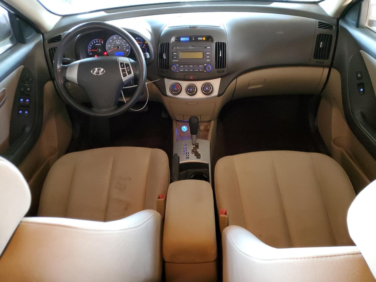 2009 Hyundai Elantra - Image 8