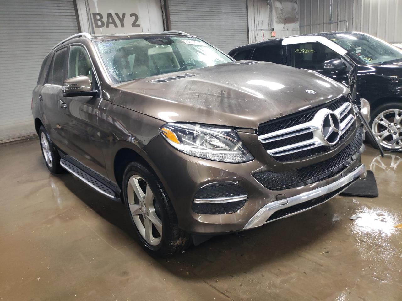 2016 Mercedes-Benz GLE - Image 4