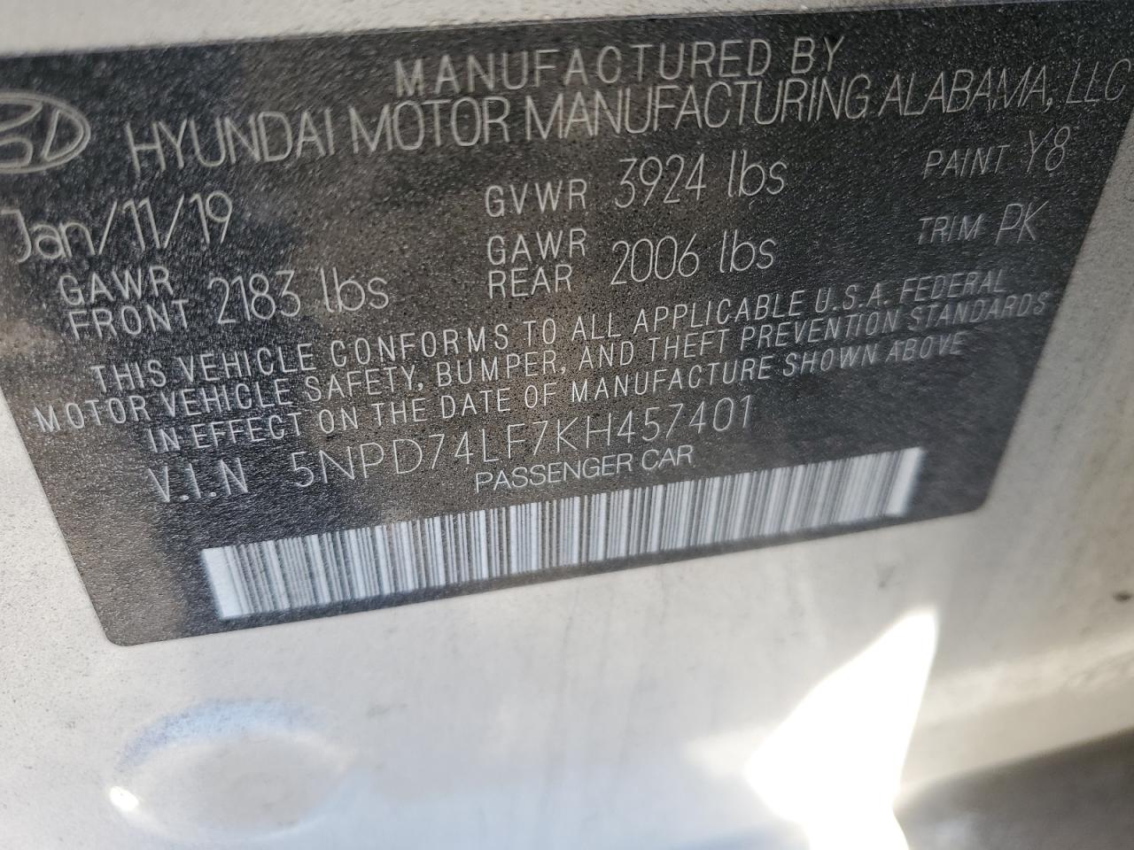 2019 Hyundai Elantra - Image 12