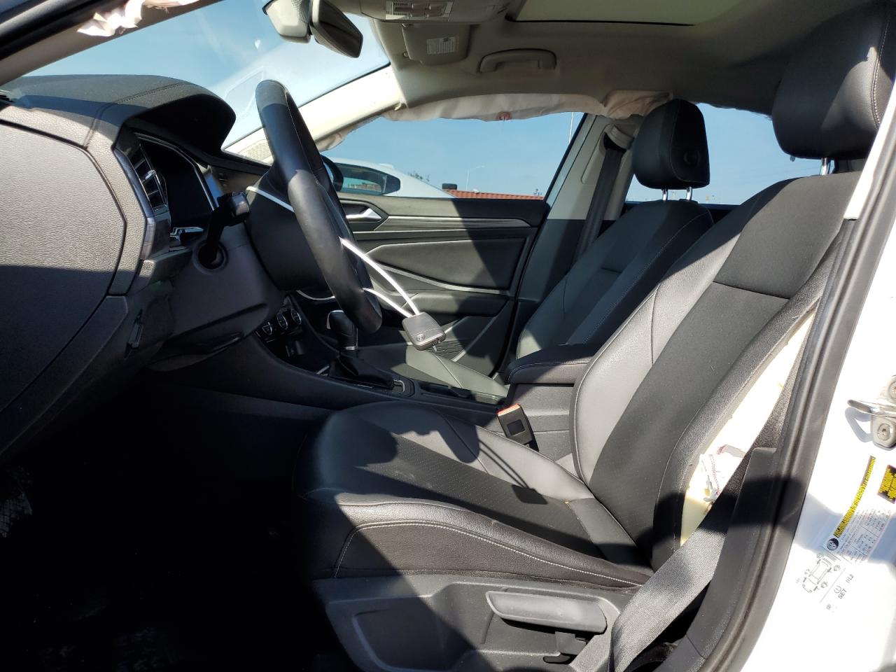 2019 Volkswagen Jetta - Image 7