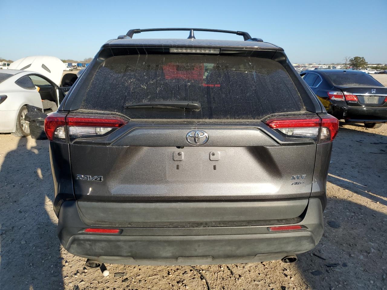 2021 Toyota RAV 4 - Image 6