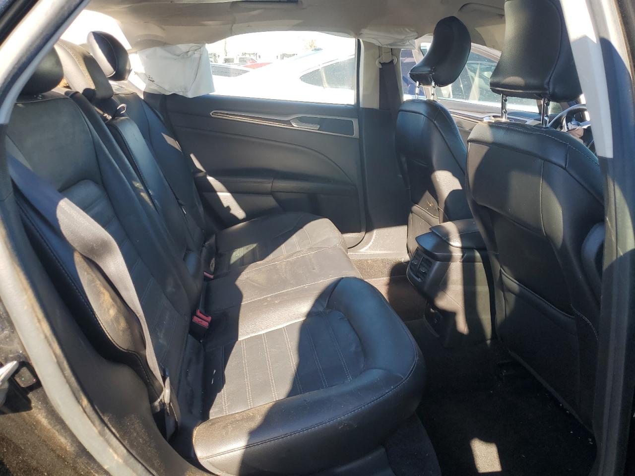 2015 Ford Fusion - Image 10