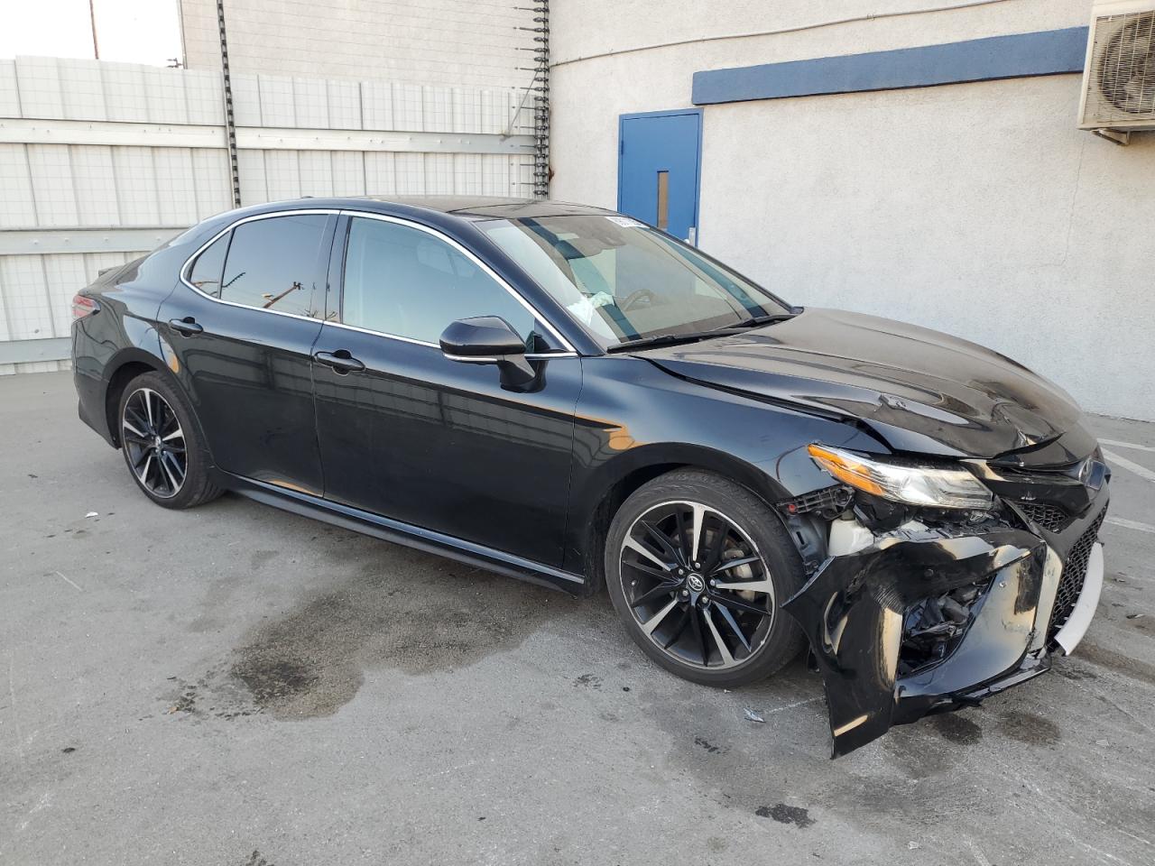2019 Toyota Camry - Image 4