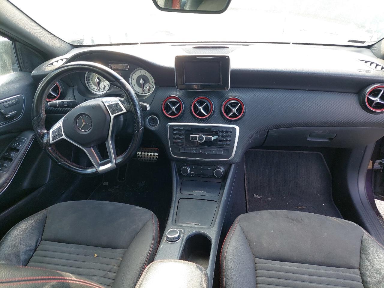 WDDBF4EB7EJ288034 - 2014 Mercedes Benz A 250 - #41352905