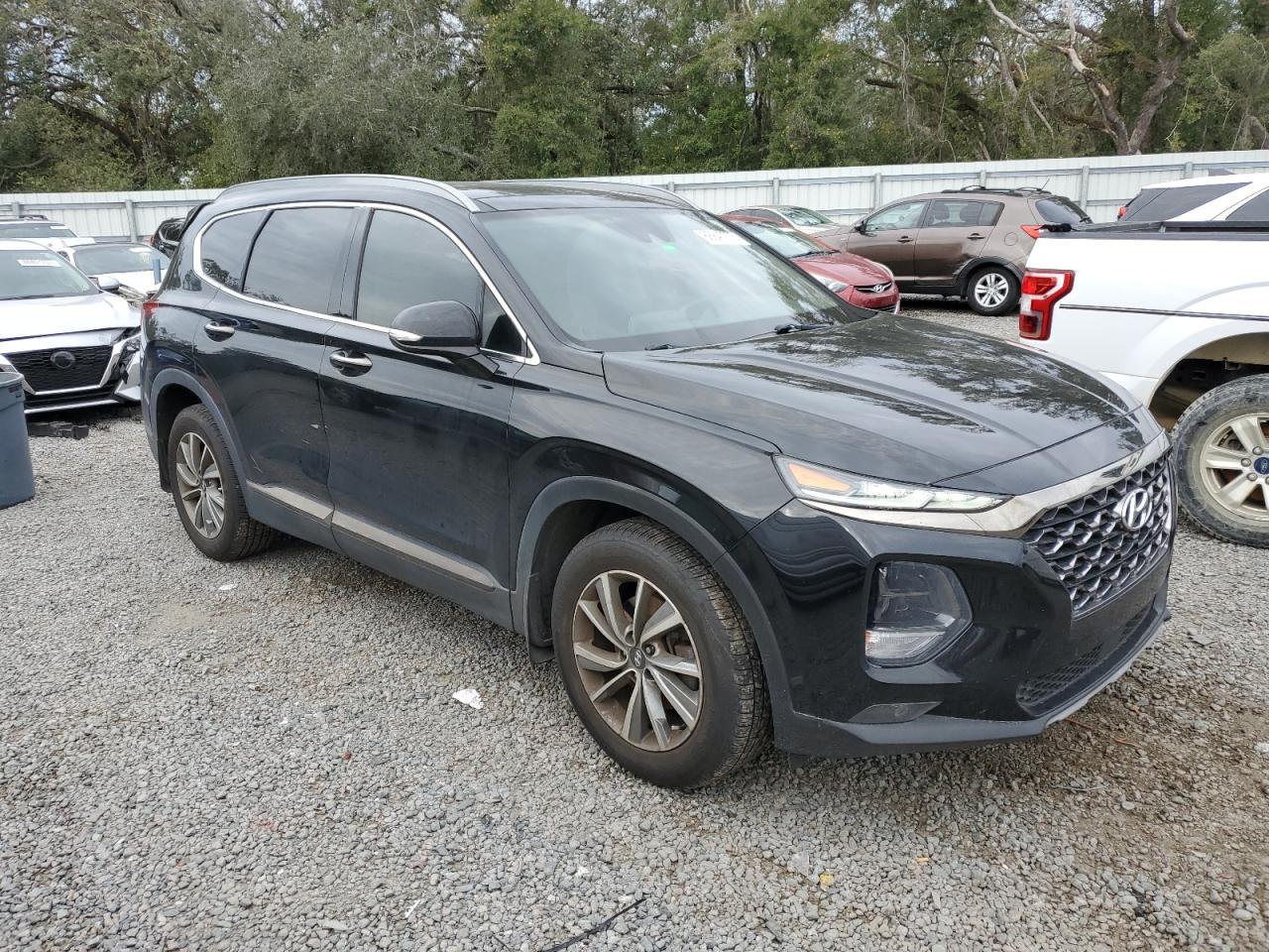 2019 Hyundai Santa Fe - Image 4