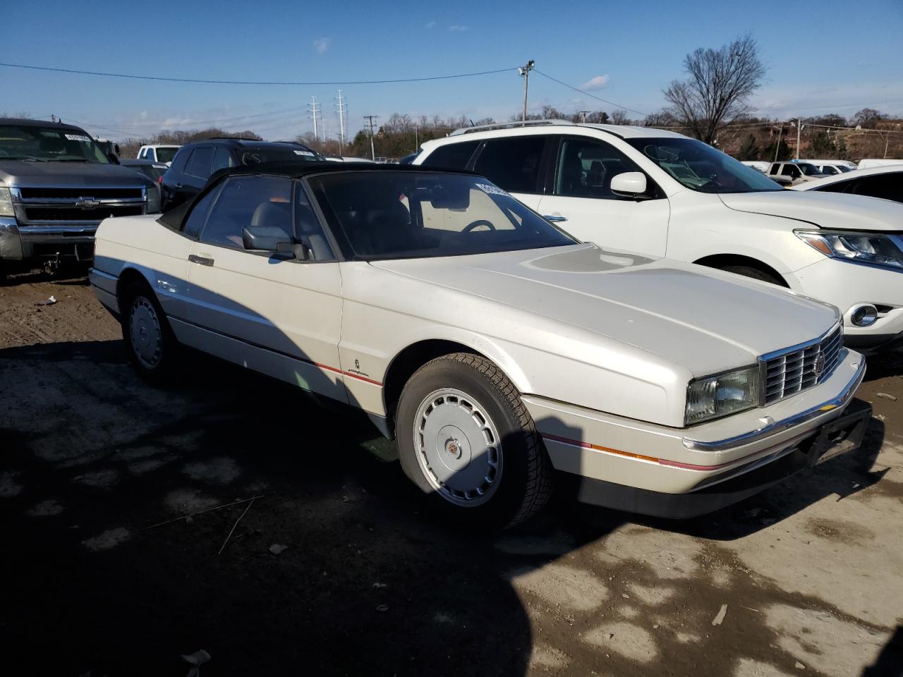 1990 Cadillac Allante - Image 4