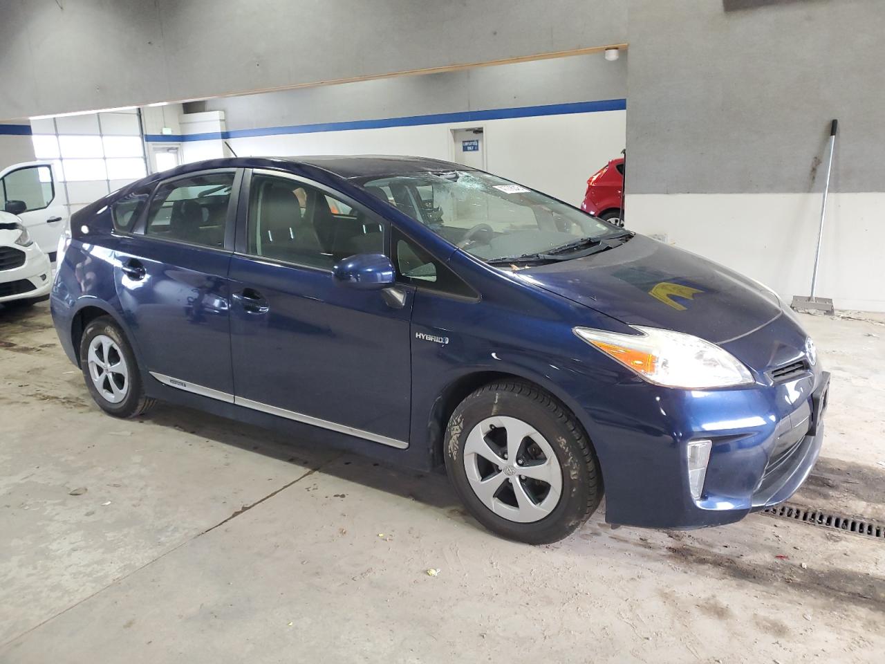 2015 Toyota Prius - Image 4