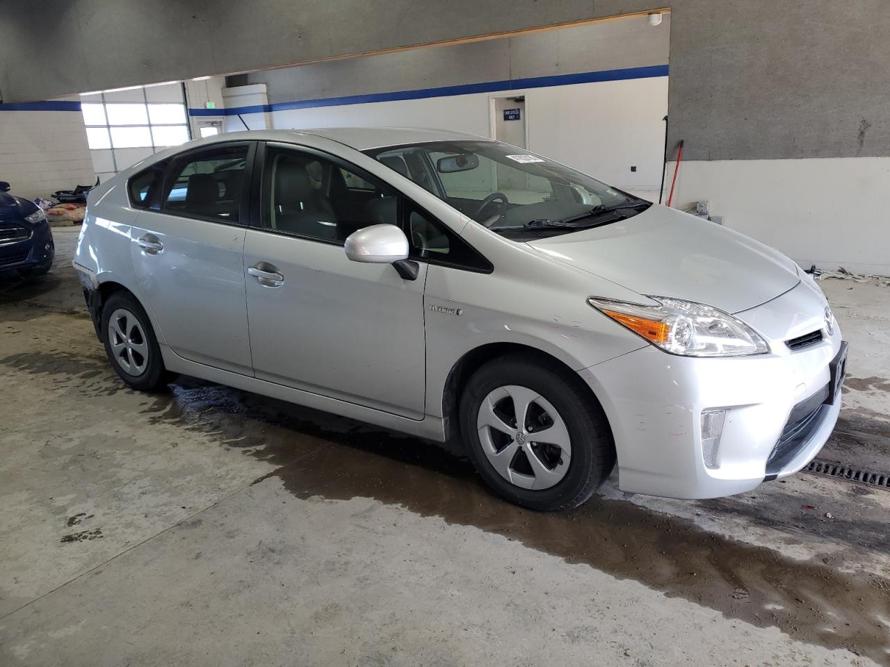 2014 Toyota Prius - Image 4